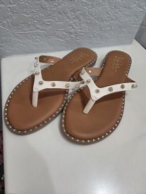 Nicole Miller White Studded Sandals Size 6